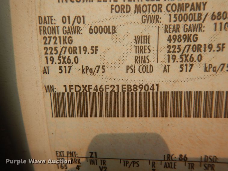 image for item DJ6515 2001 Ford F450 Super Duty  utility truck