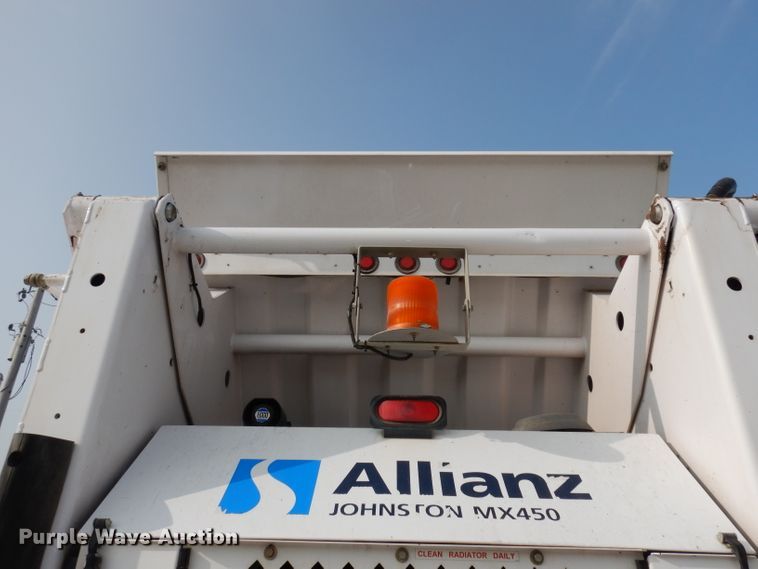 image for item DJ6782 2009 Allianz Johnston MX450  street sweeper