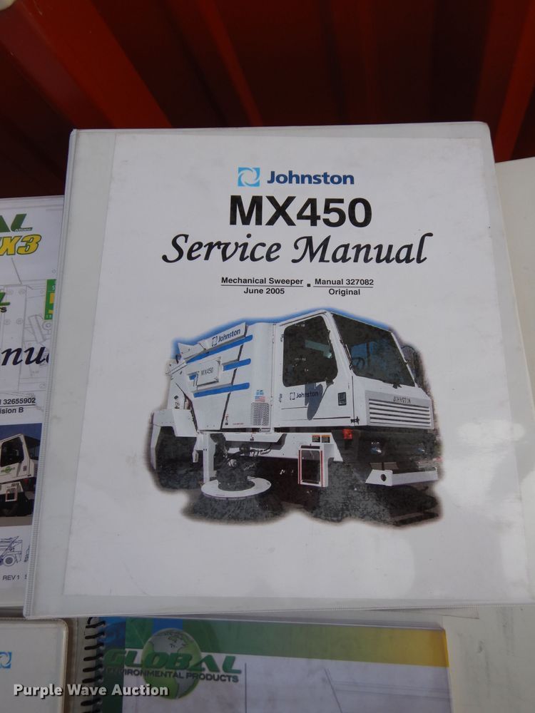 image for item DJ6782 2009 Allianz Johnston MX450  street sweeper