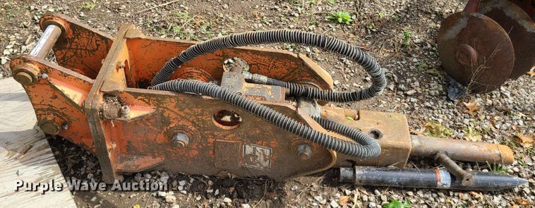 image for item DY9941 NPK GH-3 breaker