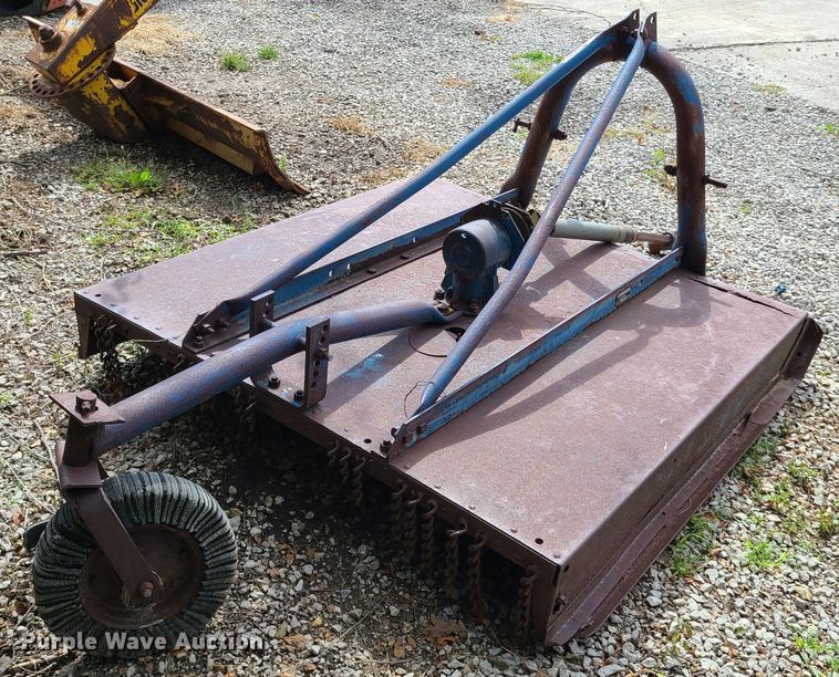 image for item DY9943 Ford rotary mower