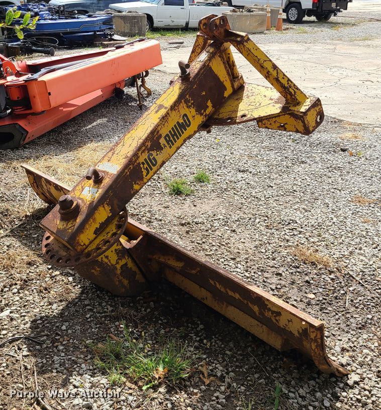 image for item DY9944 Rhino blade