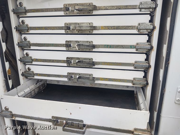 image for item EQ9422 IMT utility bed