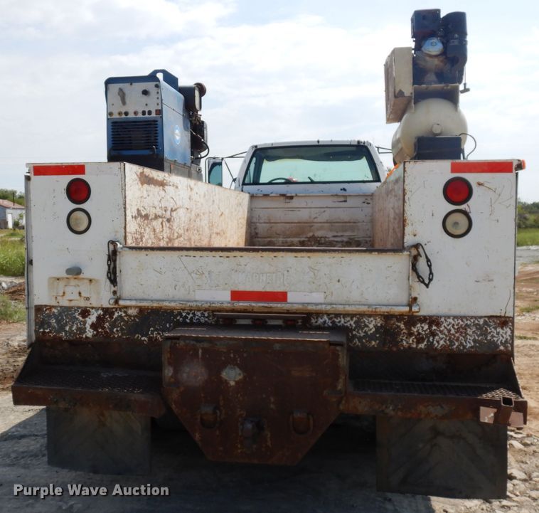 image for item FR9023 1994 GMC TopKick 6000  service truck