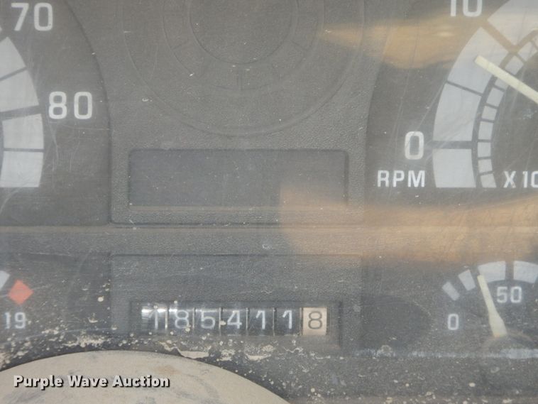 image for item FR9023 1994 GMC TopKick 6000  service truck