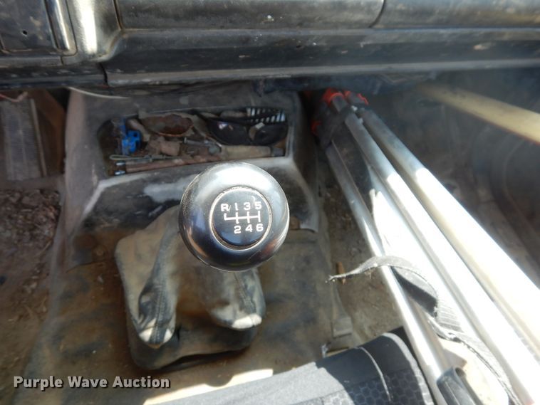 image for item FR9023 1994 GMC TopKick 6000  service truck