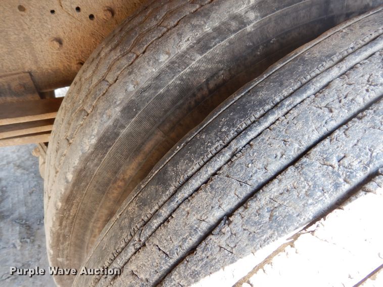 image for item FR9023 1994 GMC TopKick 6000  service truck