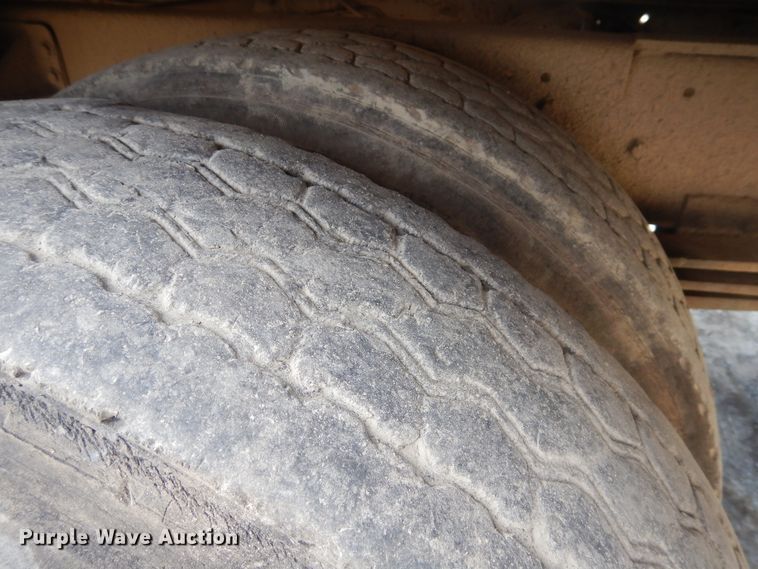 image for item FR9023 1994 GMC TopKick 6000  service truck