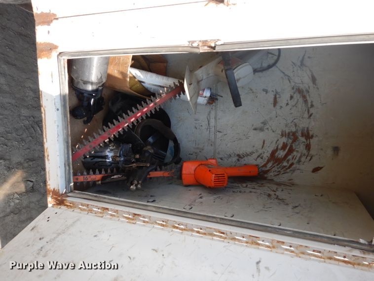 image for item FR9023 1994 GMC TopKick 6000  service truck