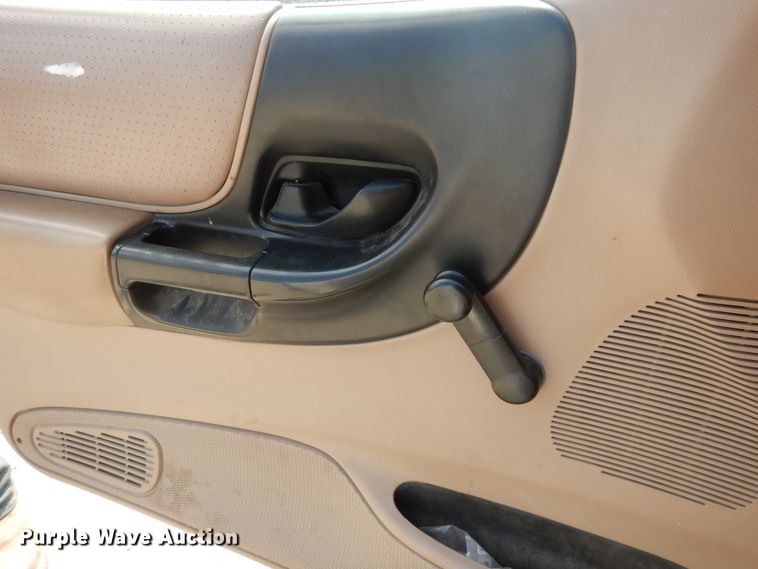 image for item FR9026 1999 Ford Ranger  SuperCab pickup truck