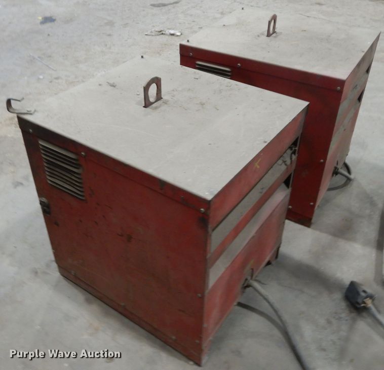 image for item FR9027 (2) Lincoln Idealarc R3S-325 welders