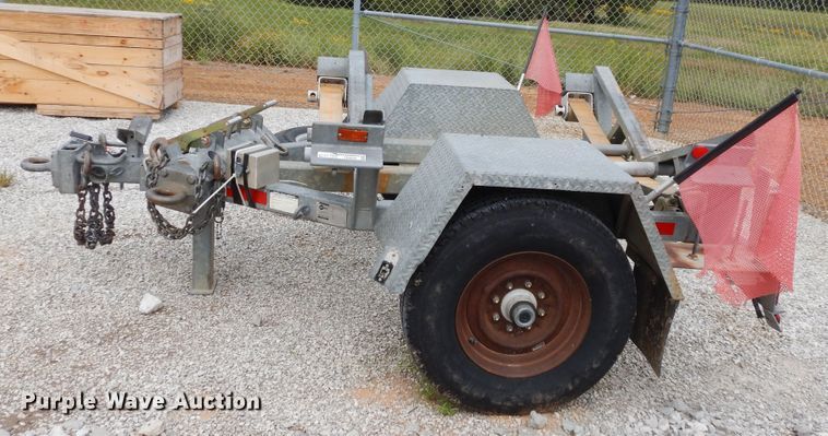 image for item FR9039 2005 Sauber 1502 pole dolly trailer