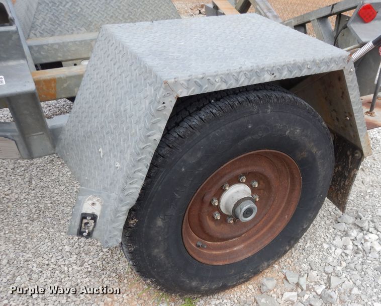 image for item FR9039 2005 Sauber 1502 pole dolly trailer