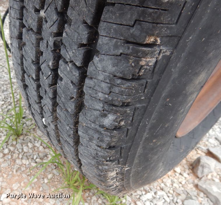 image for item FR9039 2005 Sauber 1502 pole dolly trailer