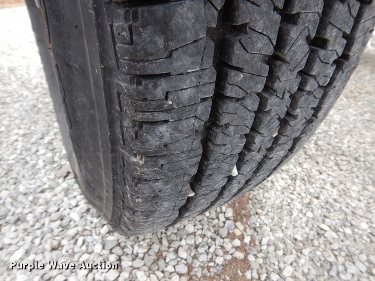 image for item FR9039 2005 Sauber 1502 pole dolly trailer