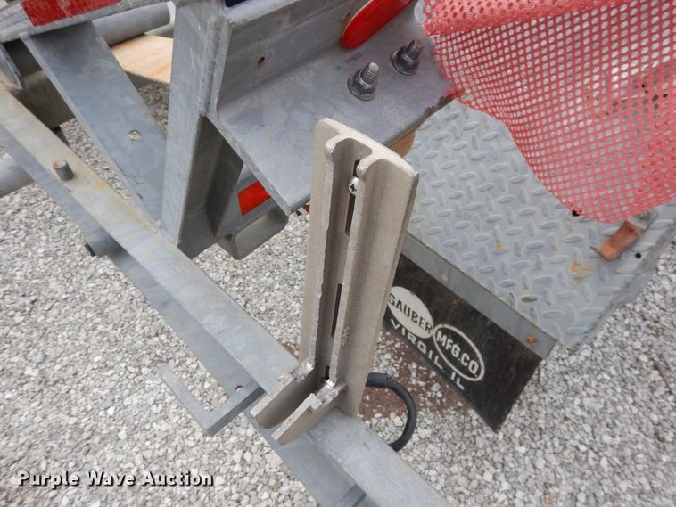 image for item FR9039 2005 Sauber 1502 pole dolly trailer