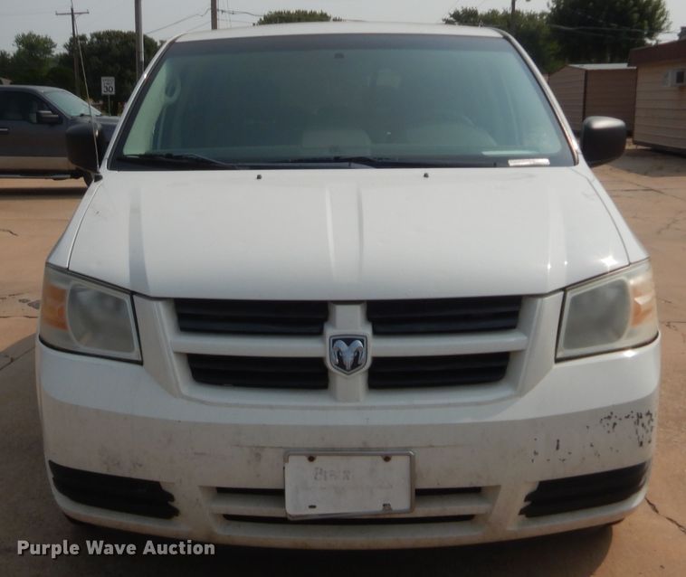image for item GF9957 2010 Dodge Grand Caravan  van
