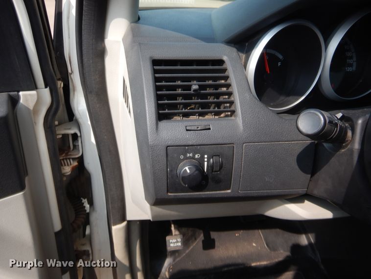 image for item GF9957 2010 Dodge Grand Caravan  van