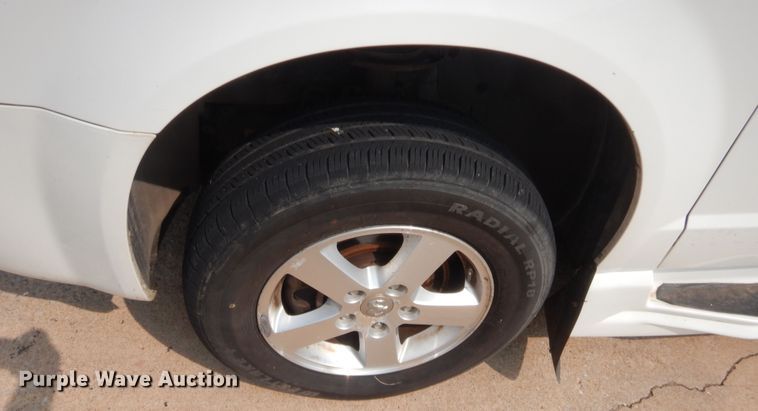 image for item GF9957 2010 Dodge Grand Caravan  van