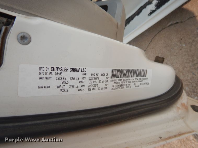 image for item GF9957 2010 Dodge Grand Caravan  van