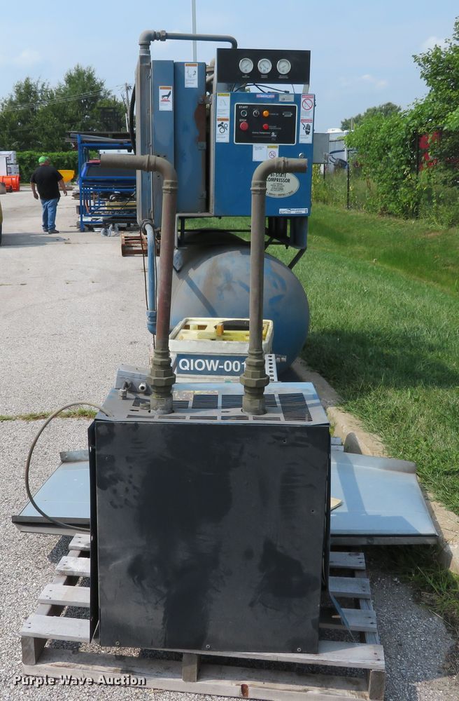 image for item GI9200 Quincy QST50ANA32SS air compressor