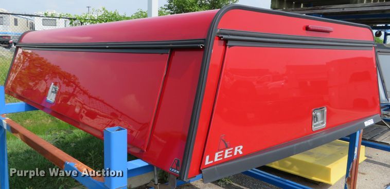 image for item GI9205 Leer topper