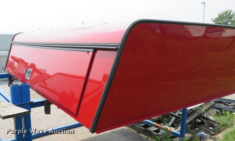 image for item GI9205 Leer topper