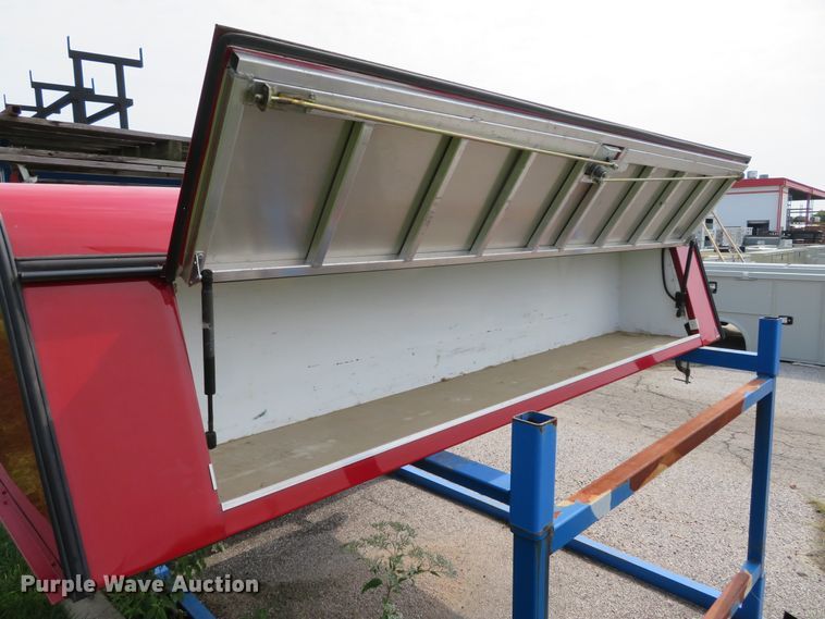 image for item GI9205 Leer topper