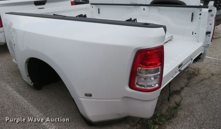 image for item GI9210 2019 Dodge pickup truck bed