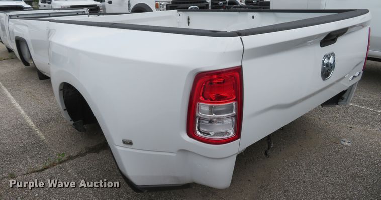 image for item GI9211 2019 Dodge pickup truck bed