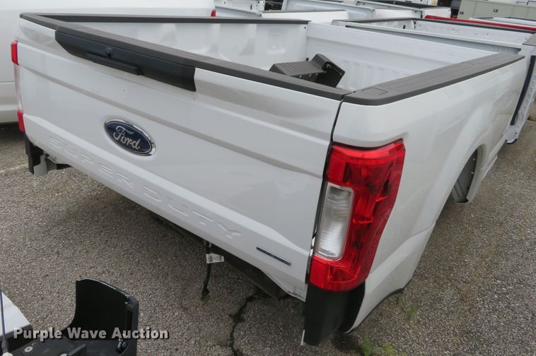 image for item GI9215 2019 Ford F250/F350 pickup truck bed
