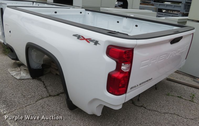 image for item GI9218 2019 Chevrolet Silverado HD pickup truck bed