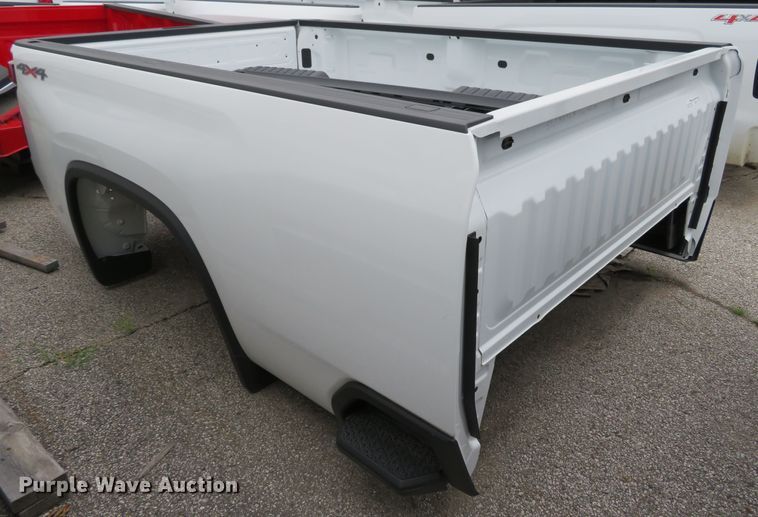 image for item GI9218 2019 Chevrolet Silverado HD pickup truck bed