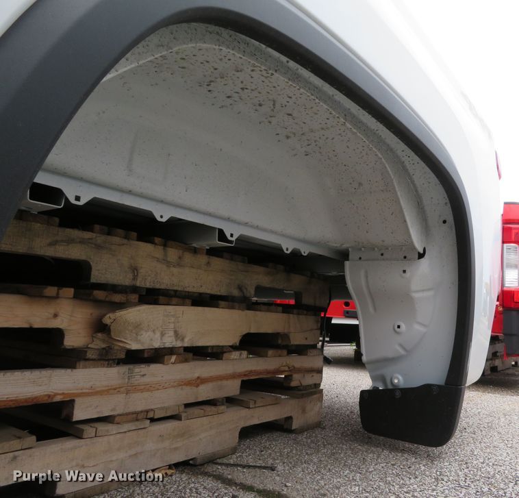 image for item GI9218 2019 Chevrolet Silverado HD pickup truck bed