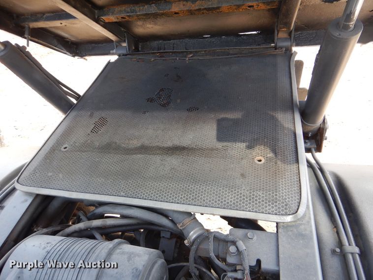 image for item GM9124 Bobcat Toolcat  utility vehicle