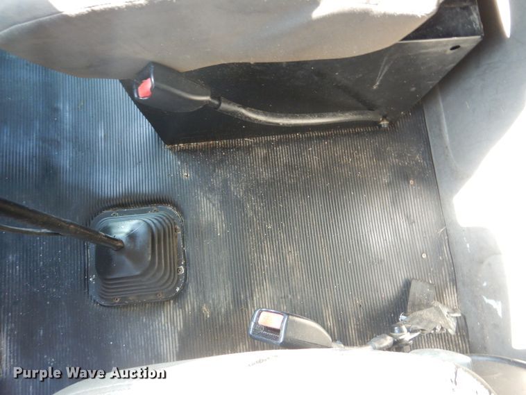 image for item GM9154 2011 Kenworth T370  refrigerated box truck