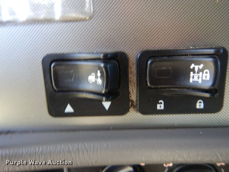 image for item GM9154 2011 Kenworth T370  refrigerated box truck