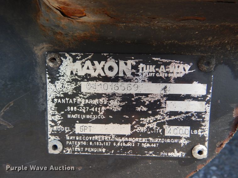 image for item GM9154 2011 Kenworth T370  refrigerated box truck