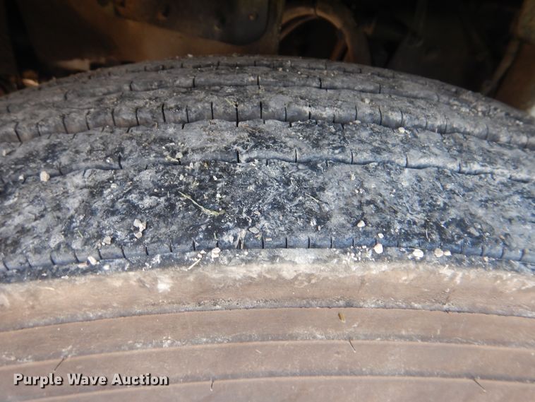 image for item GM9154 2011 Kenworth T370  refrigerated box truck