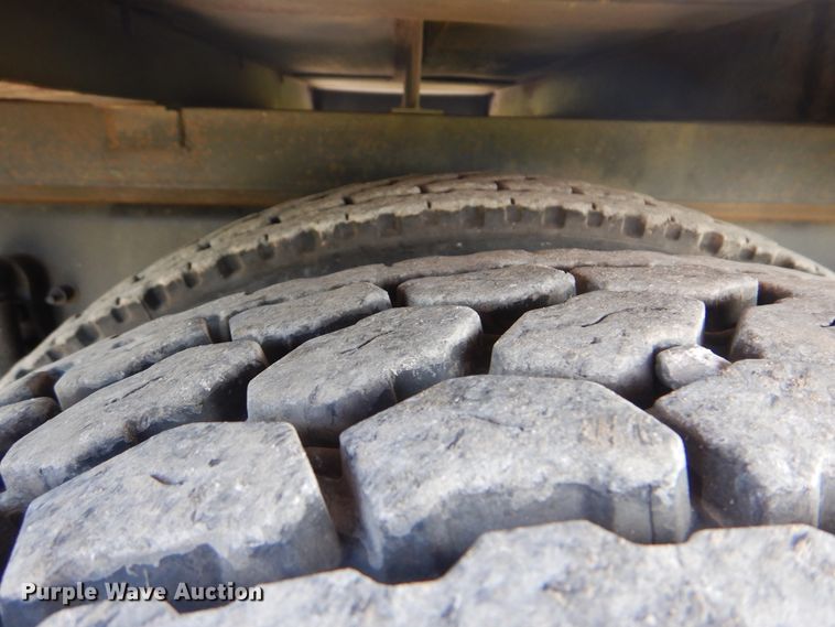 image for item GM9154 2011 Kenworth T370  refrigerated box truck