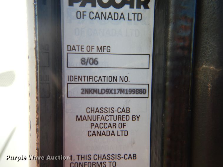 image for item GM9155 2007 Kenworth T300  fuel truck