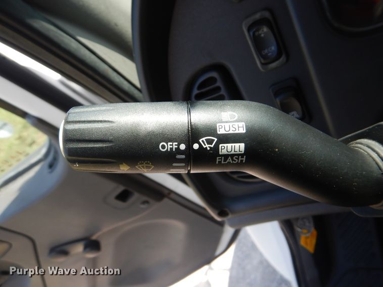 image for item GM9158 2006 Freightliner Business Class M2  box truck