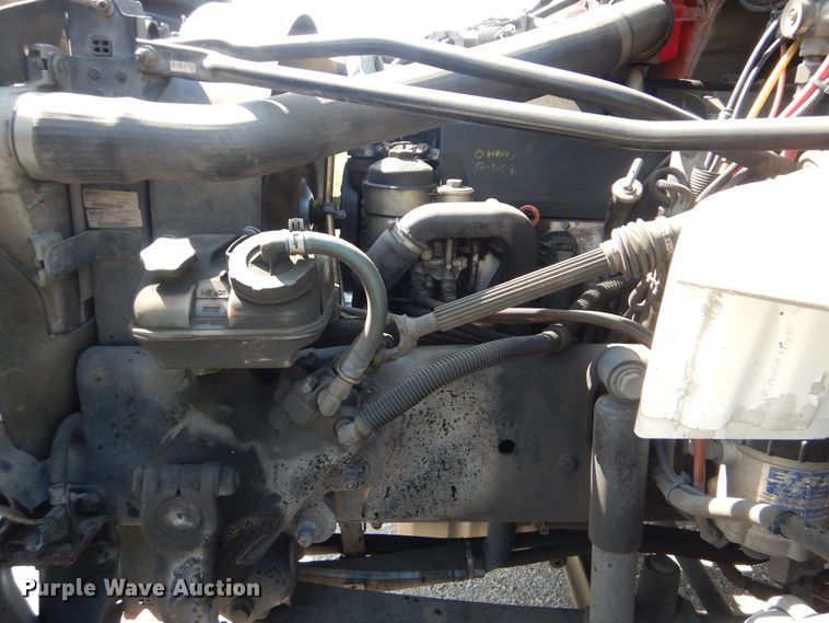 image for item GM9158 2006 Freightliner Business Class M2  box truck