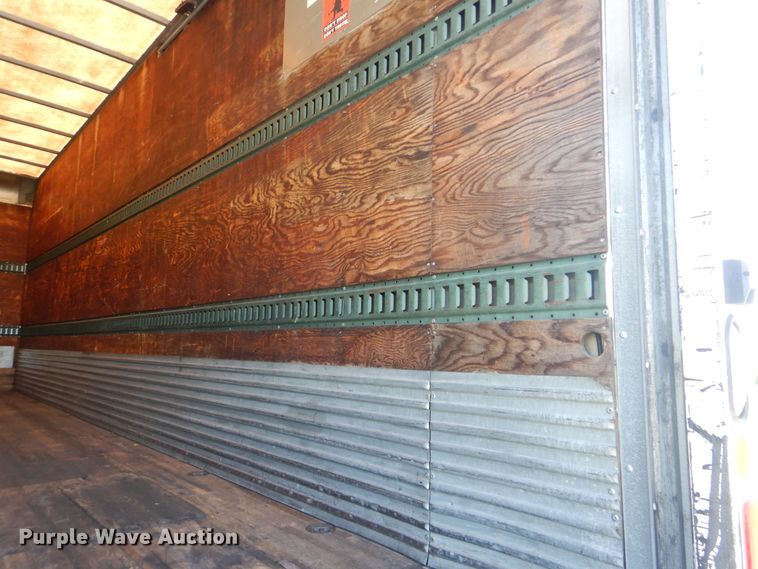 image for item GM9158 2006 Freightliner Business Class M2  box truck