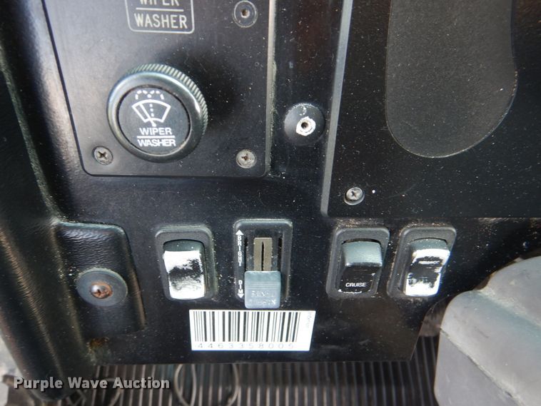 image for item GM9160 2009 Freightliner MT45  delivery truck