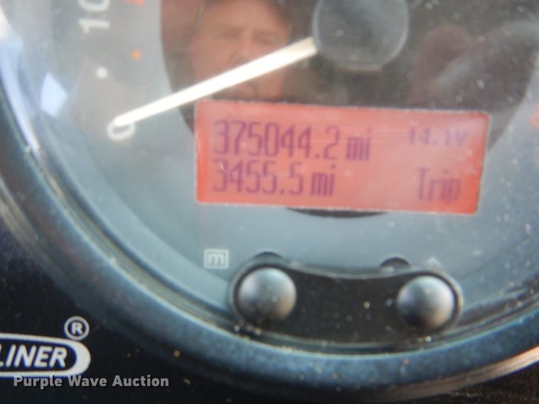 image for item GM9160 2009 Freightliner MT45  delivery truck