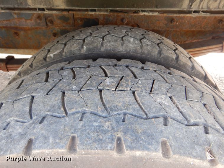 image for item GM9160 2009 Freightliner MT45  delivery truck