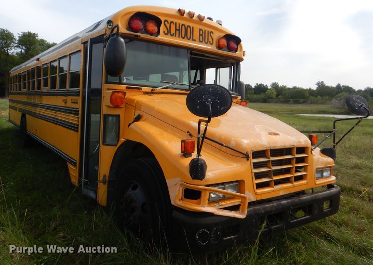 image for item GM9163 2004 Blue Bird Vision  school bus