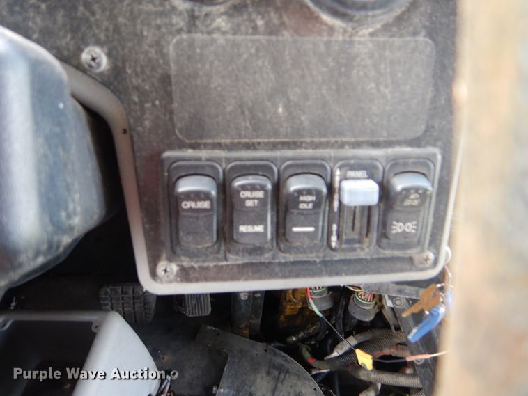 image for item GM9163 2004 Blue Bird Vision  school bus