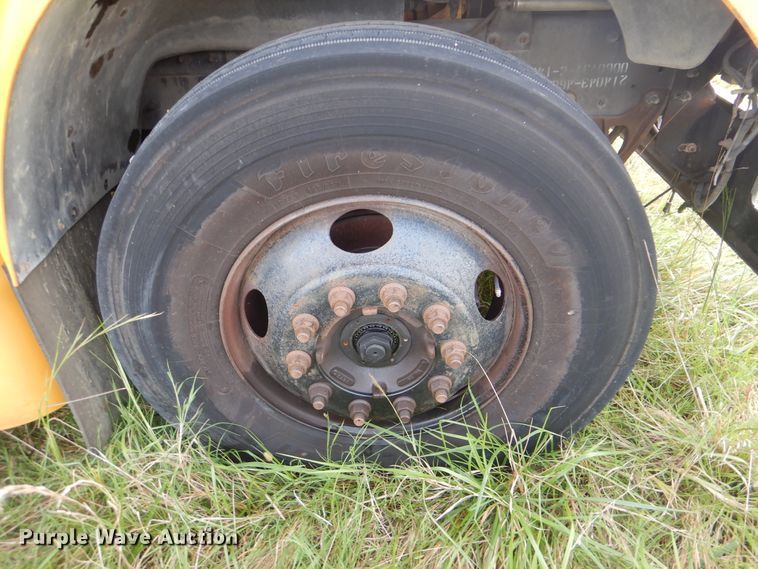 image for item GM9163 2004 Blue Bird Vision  school bus